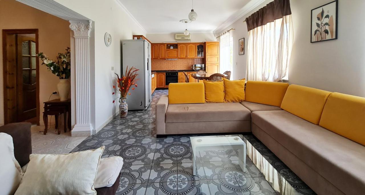 Fabio'S Apartment Vlorë エクステリア 写真